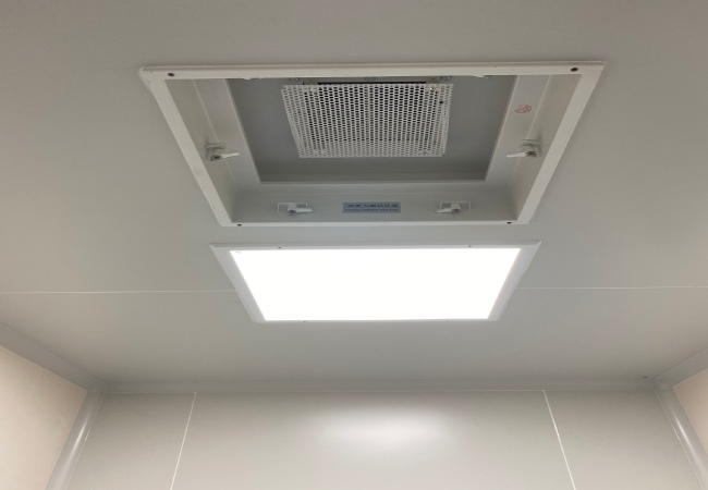 Real cleanroom ceiling with light and filter module used for semiconductor ceiling coordination