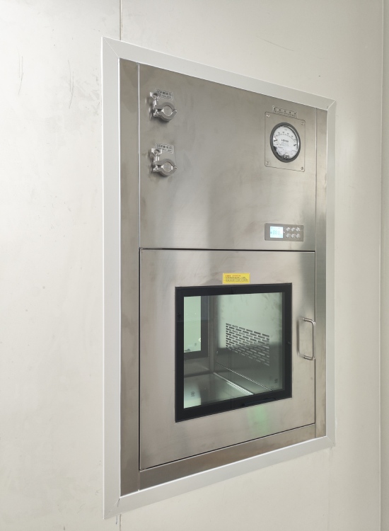 Real cleanroom pass-through box with pressure gauge for pharmacy cleanroom material transfer